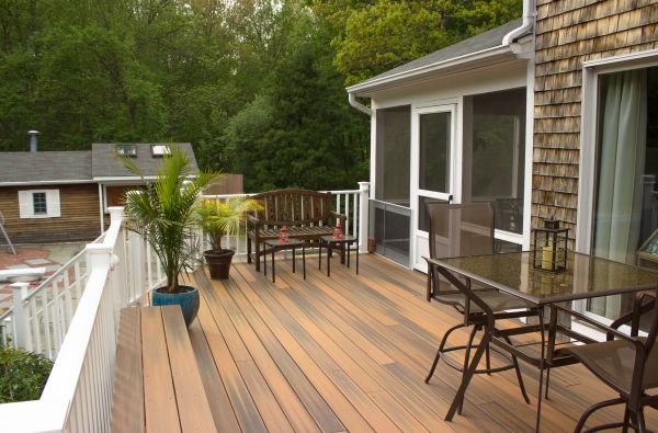 Decking Service in Jeffersonville