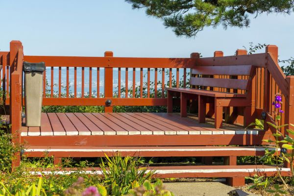 Redwood Deck Construction in Jeffersonville
