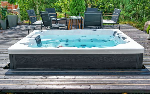 Spa Deck Remodeling in Jeffersonville